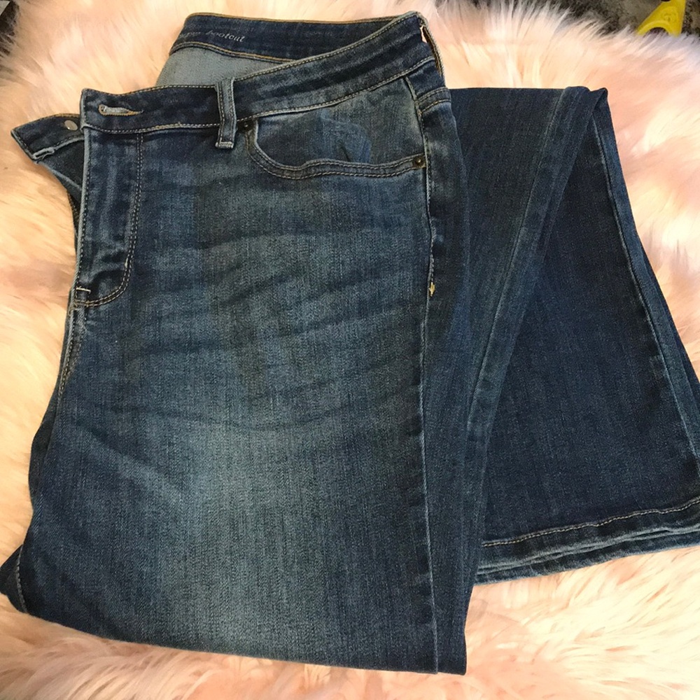 New York & Company Curvy bootcut bell bottom jeans size 12 bell bottom